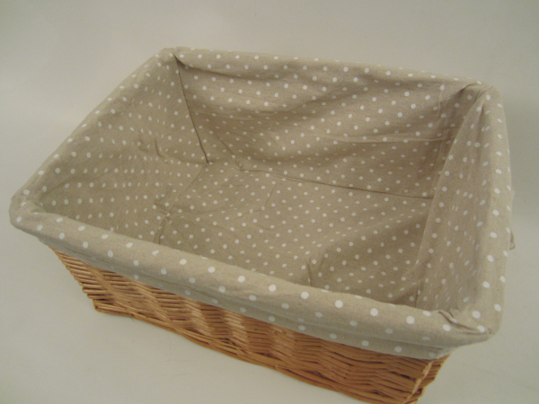 Weidenkorb mit Stoffeinlage