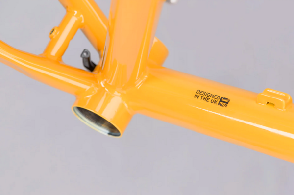 Genesis Croix De Fer 725 gelb  L