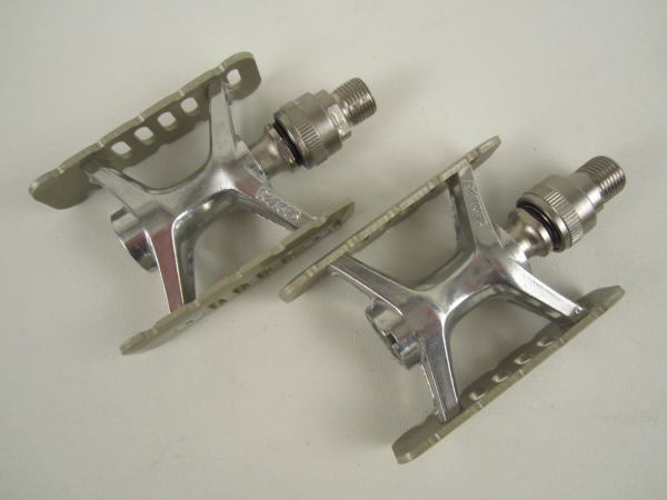 MKS 'Promenade Ezy' clip-on Pedal