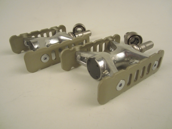 MKS 'Promenade Ezy' clip-on Pedal